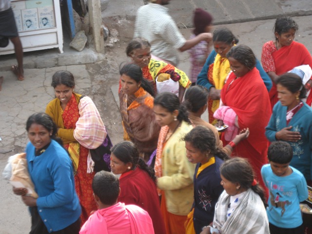 Colorful pilgrims, India Colorful pilgrims, India