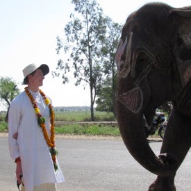 asher-fergusson-with-elephant-in-india