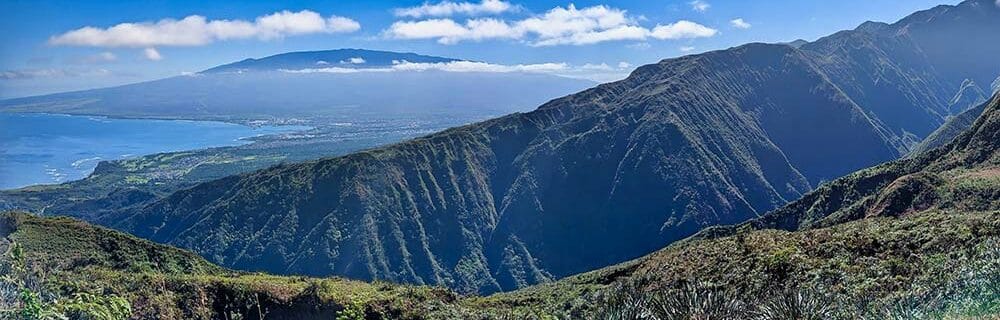 maui waihee ridge trail view