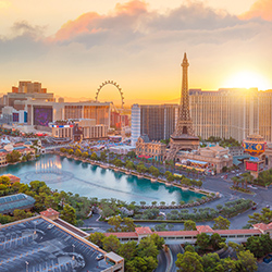 vegas-skyline-summer