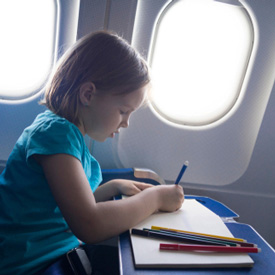 entertain child flight