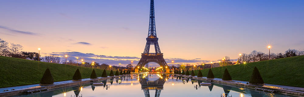 26 Top Paris Packing List Items for 2025 + What to Wear & NOT to Bring