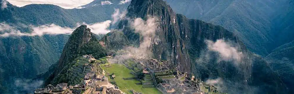 36 Top Peru Packing List Items for 2025 + What to Wear & NOT To Bring