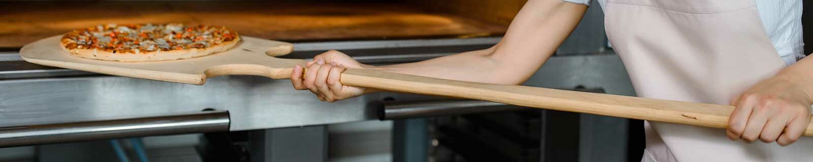 pizza peel