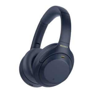 7 Best Headphones Under $500 (2022 Reviews)