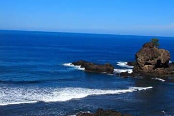 17 Top Central America Packing List Items + What to Wear & NOT to