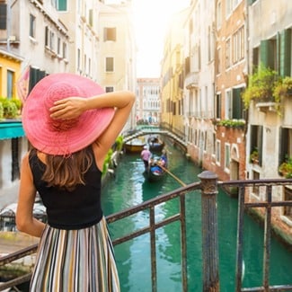 What to Wear in Venice