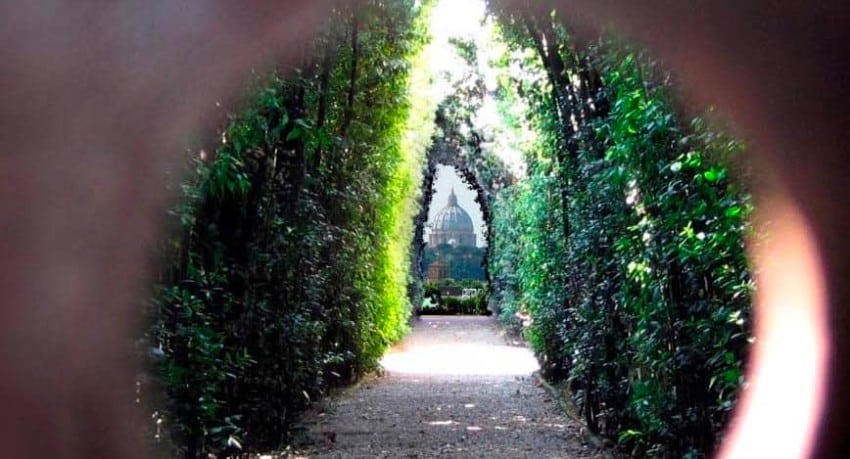 Peek through the Knights of Malta Keyhole